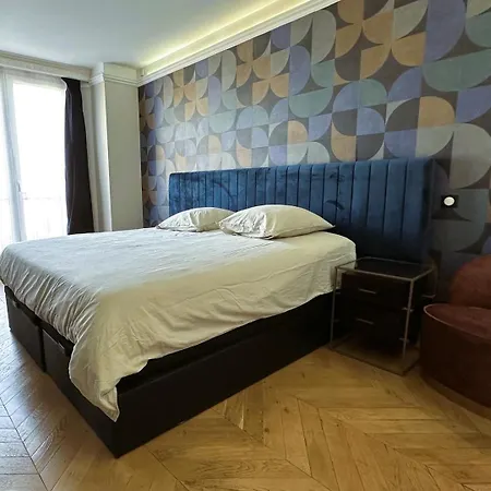 Luxury - 3 Bedrooms / Arc De Triomphe Apartment *